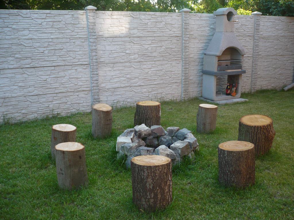 Eszter Apartmanhaz Hajduszoboszlo Exterior photo